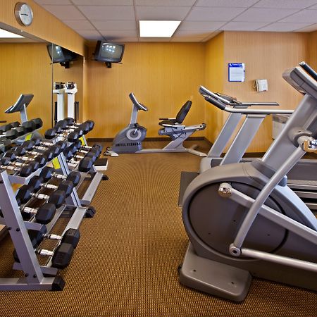Holiday Inn Express Hotel & Suites Cincinnati-North/Sharonville Zewnętrze zdjęcie